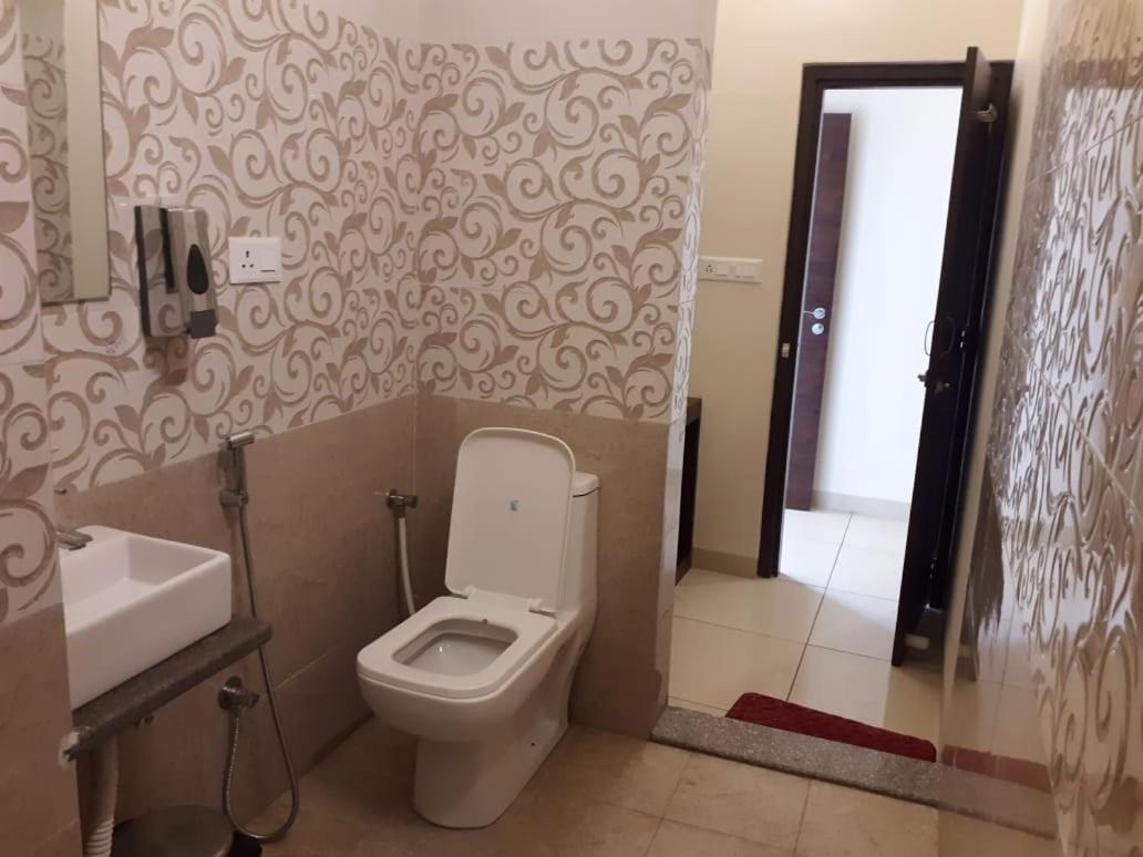Hotel Paradise Inn Udaipur Bagian luar foto